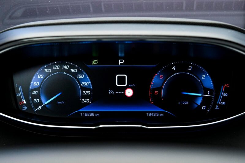 Peugeot 3008 2020 8/15