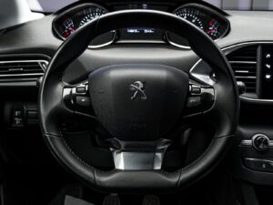 Peugeot 308 2021 9/14
