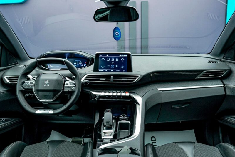 Peugeot 5008 2019 5/16