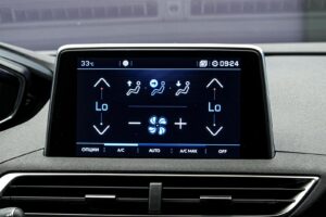 Peugeot 5008 2020 10/15