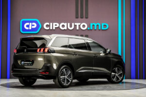 Peugeot 5008 2020 3/15