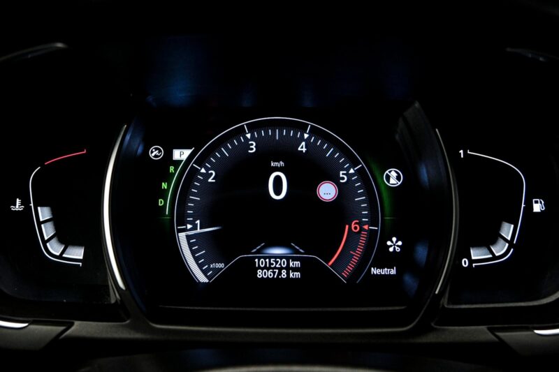 Renault Scenic 2018 8/16