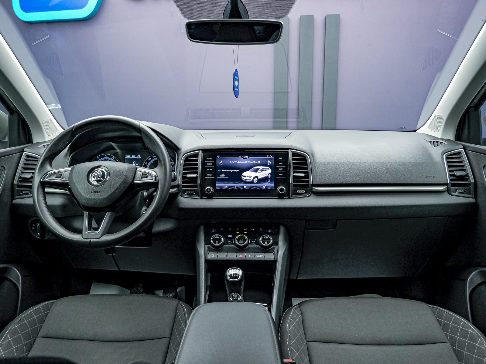 Skoda Karoq 2018 5/14