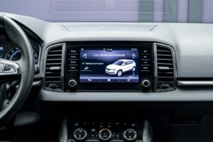 Skoda Karoq 2018 10/14