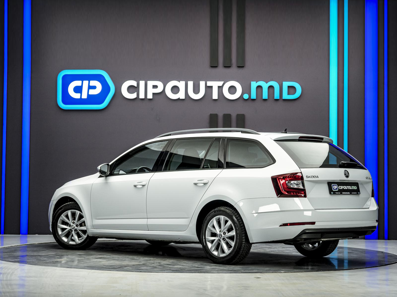 Skoda Octavia 2019 2/13
