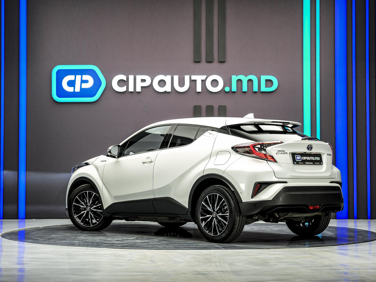 Toyota C-HR 2018 2/14
