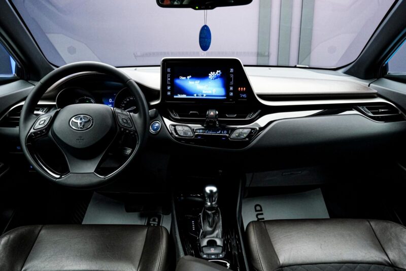 Toyota C-HR 2018 5/14