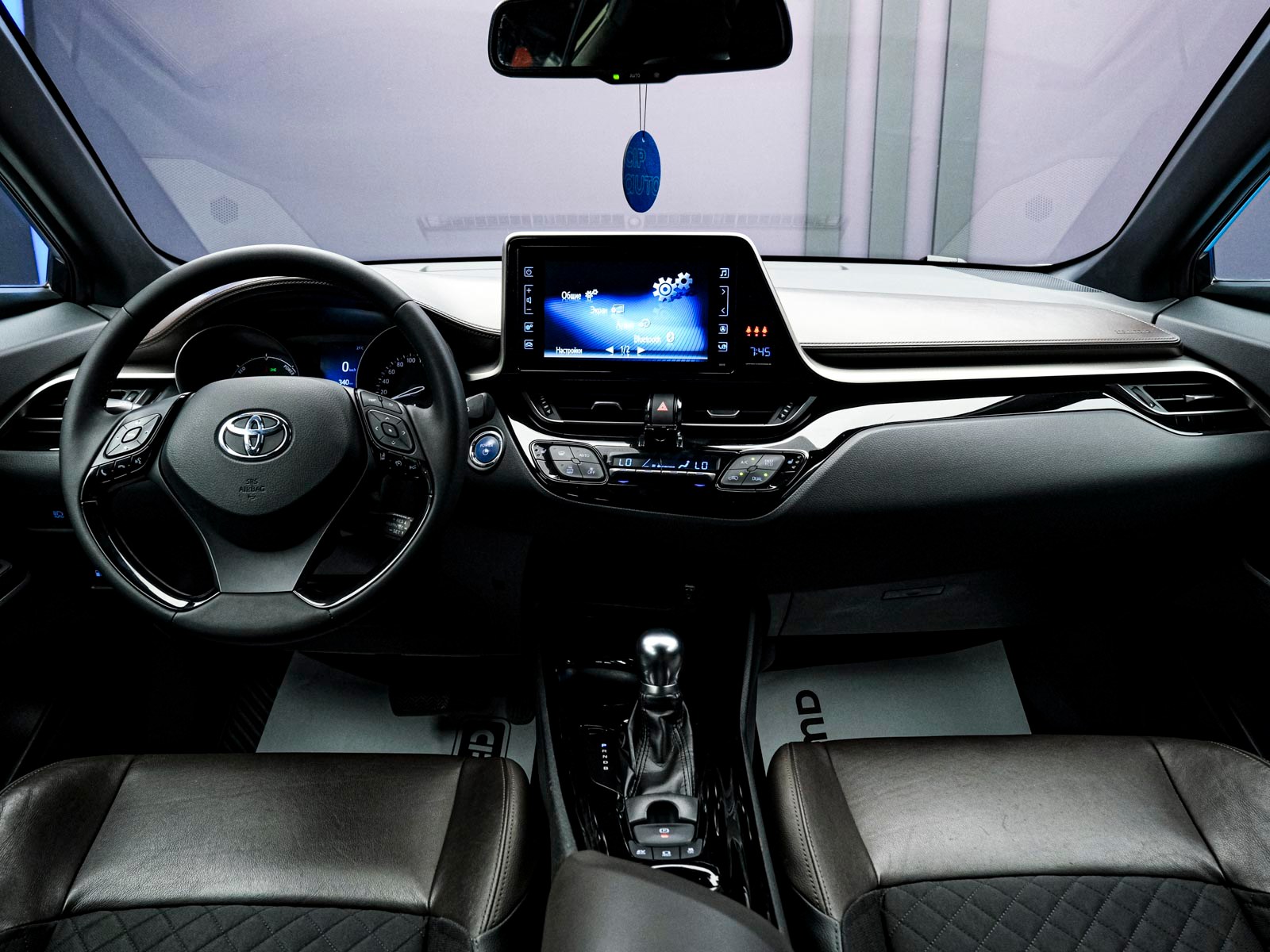 Toyota C-HR 2018 5/14