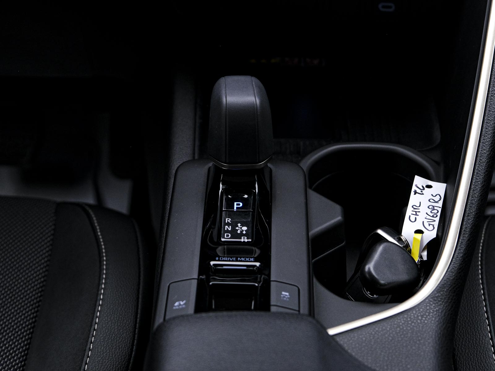 Toyota C-HR 2024 12/15