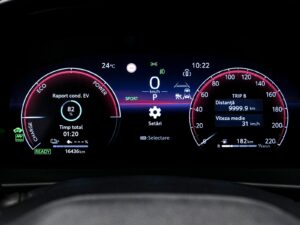 Toyota C-HR 2024 8/15