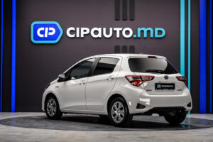 Toyota Yaris 2020 2/12