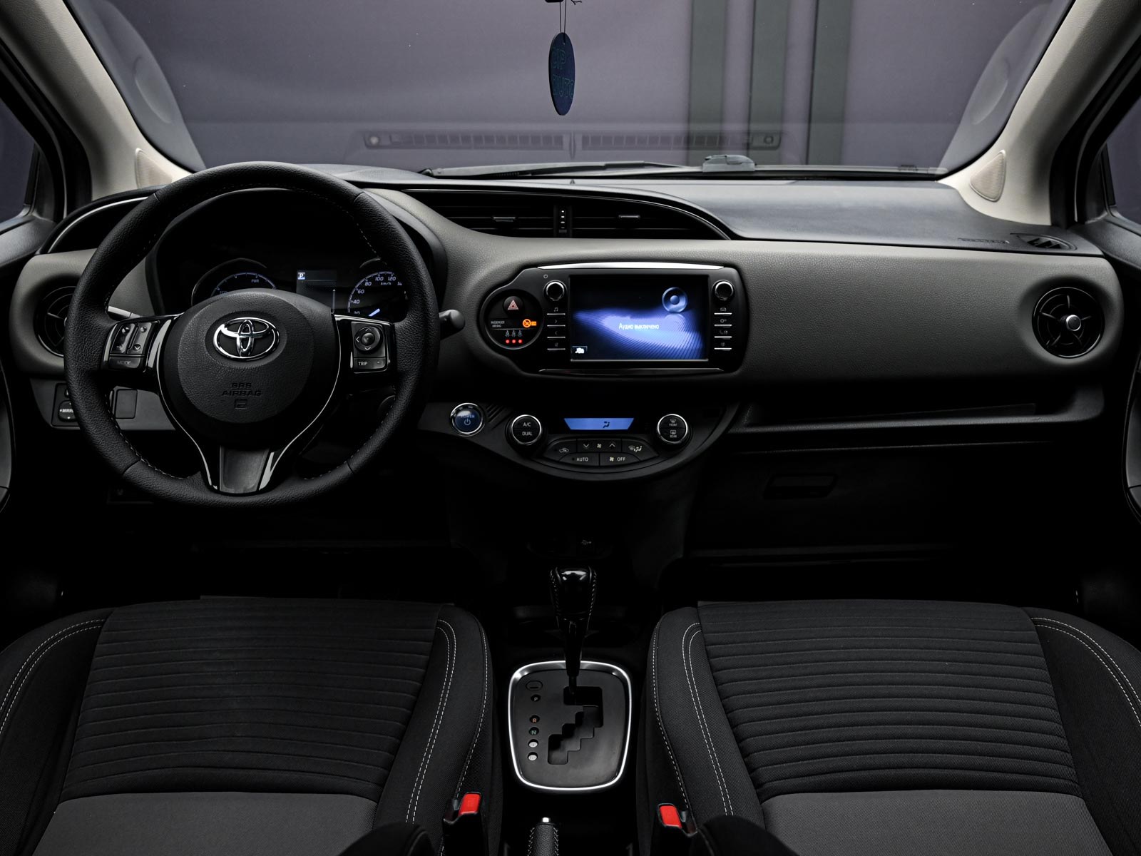 Toyota Yaris 2020 5/12