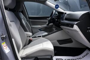 Volkswagen Golf 2021 6/14