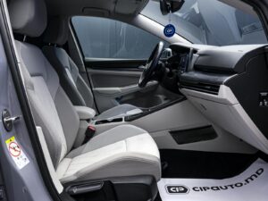 Volkswagen Golf 2021 6/14