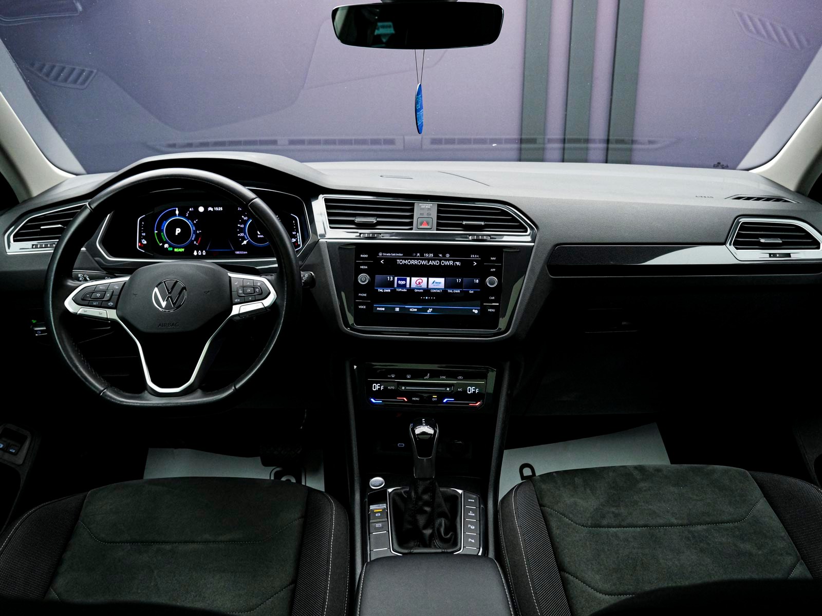 Volkswagen Tiguan 2021 5/15