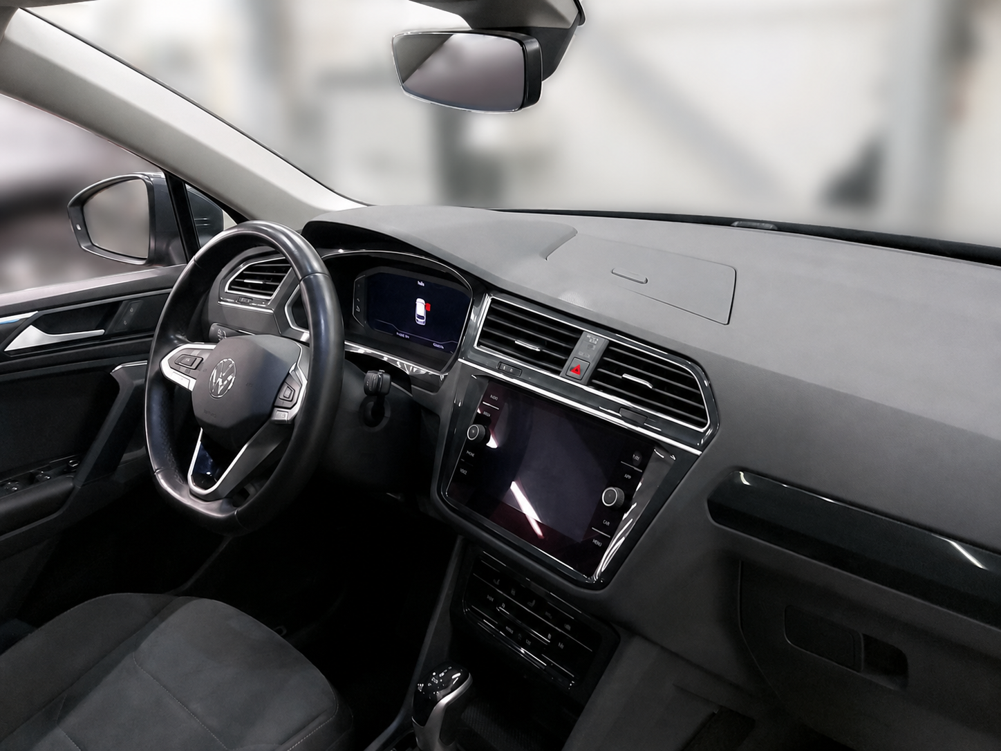 Volkswagen Tiguan 2021 3/6