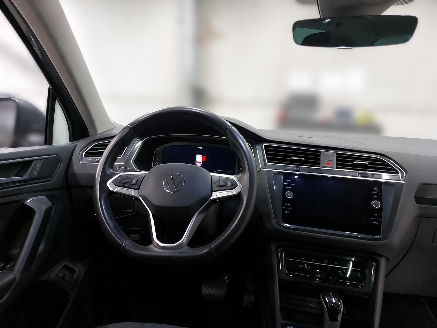 Volkswagen Tiguan 2021 4/6