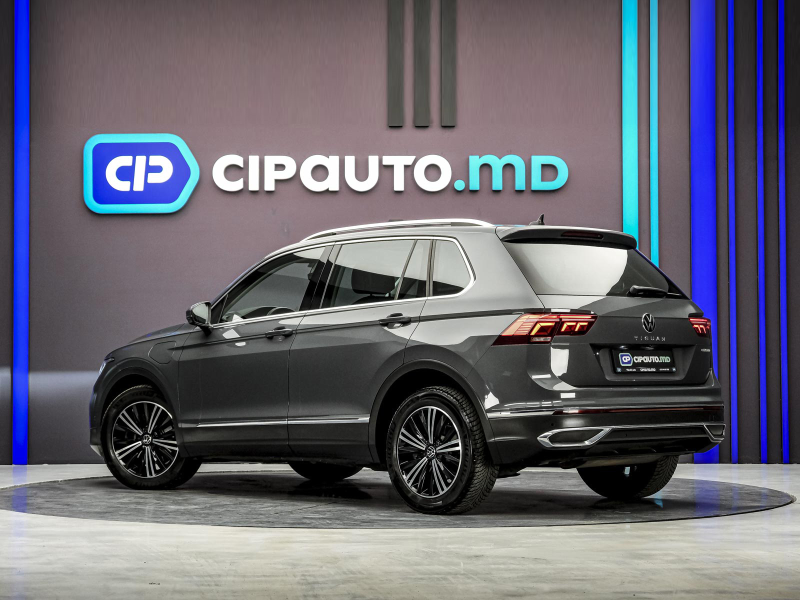 Volkswagen Tiguan 2021 2/15