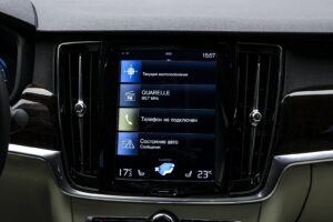 Volvo S90 2017 10/14