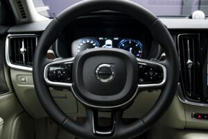 Volvo S90 2017 9/14