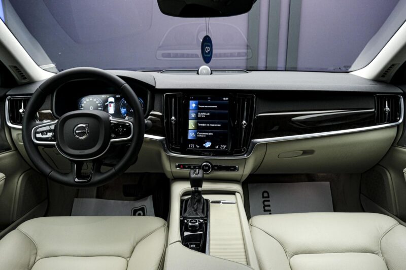 Volvo S90 2017 5/14