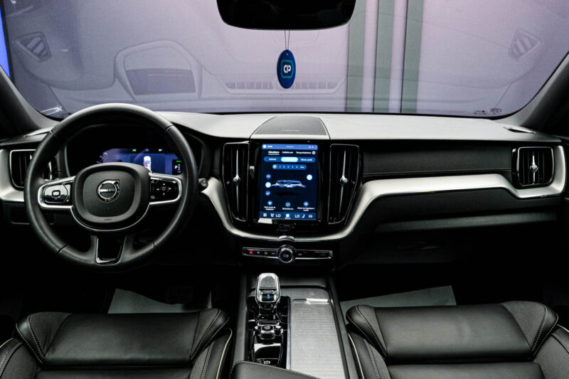 Volvo XC60 Polestar Engineered2022 5/17