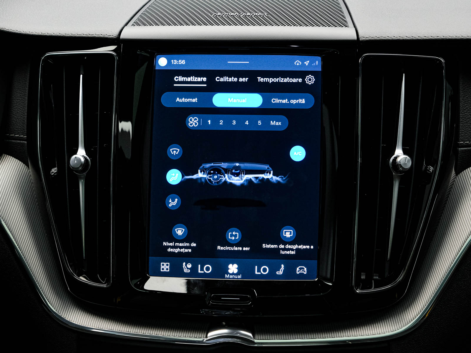 Volvo XC60 Polestar Engineered2022 10/17
